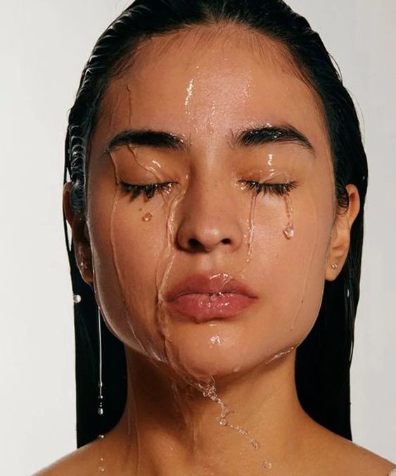 The Ultimate Guide to Skin Cycling: Unlock Your Best Skin with Lonvitalite Skincare Tools