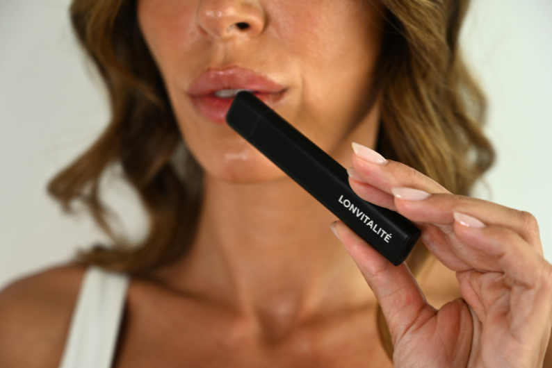 Lonvitalité LIPFIX LED Cold Sore Wand